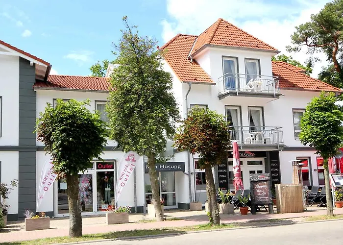 Min Hüsung by Rujana